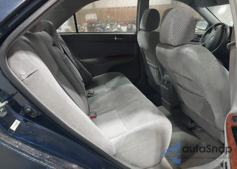 2004 Toyota Camry Le/Se/Xle из США, поврежденный, VIN 4T1BE30K44U292744